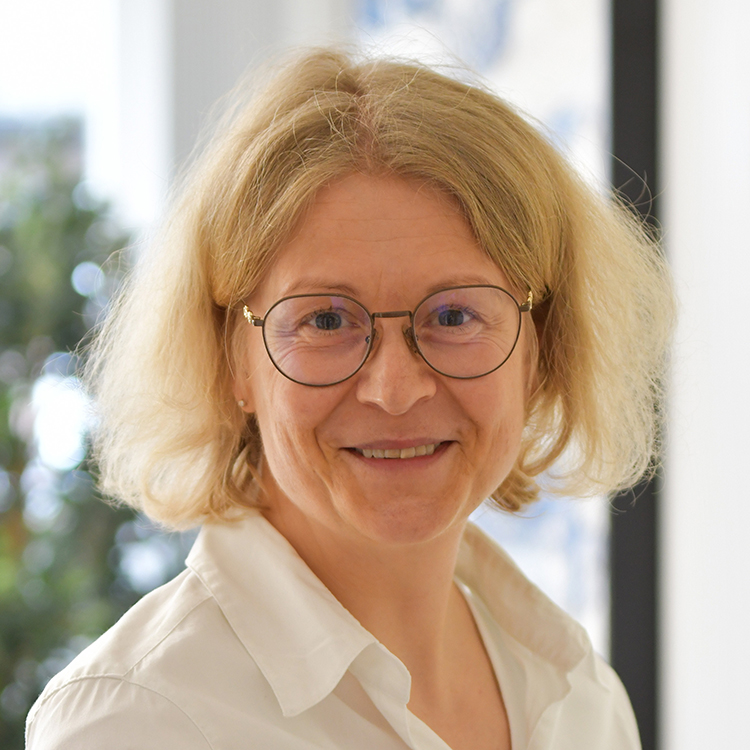 Silvia Bussmann